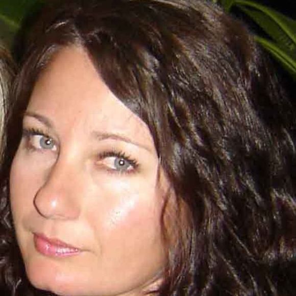 Meet your Posher, Laura - Picture 3 of 3